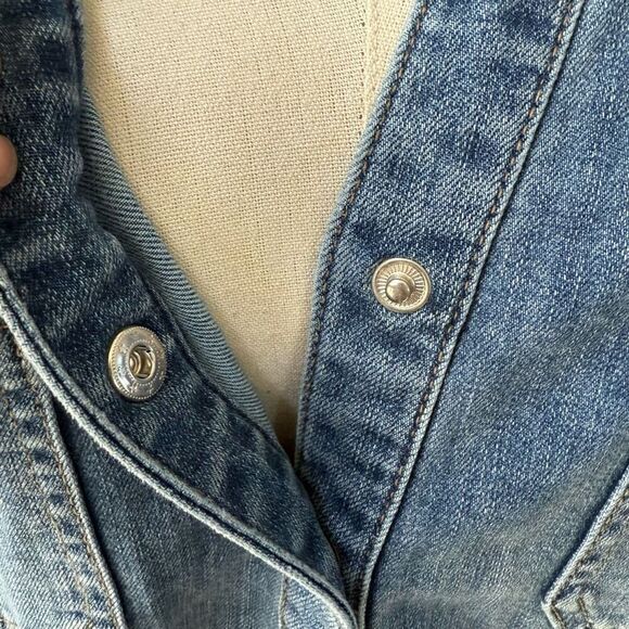 NWT INC INTERNATIONAL CONCEPTS Dungaree Demin Southwestern Embroidered Snap Fron - Picture 5 of 9